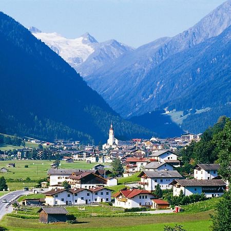 Appartement Haus Gabi à Neustift im Stubaital Extérieur photo